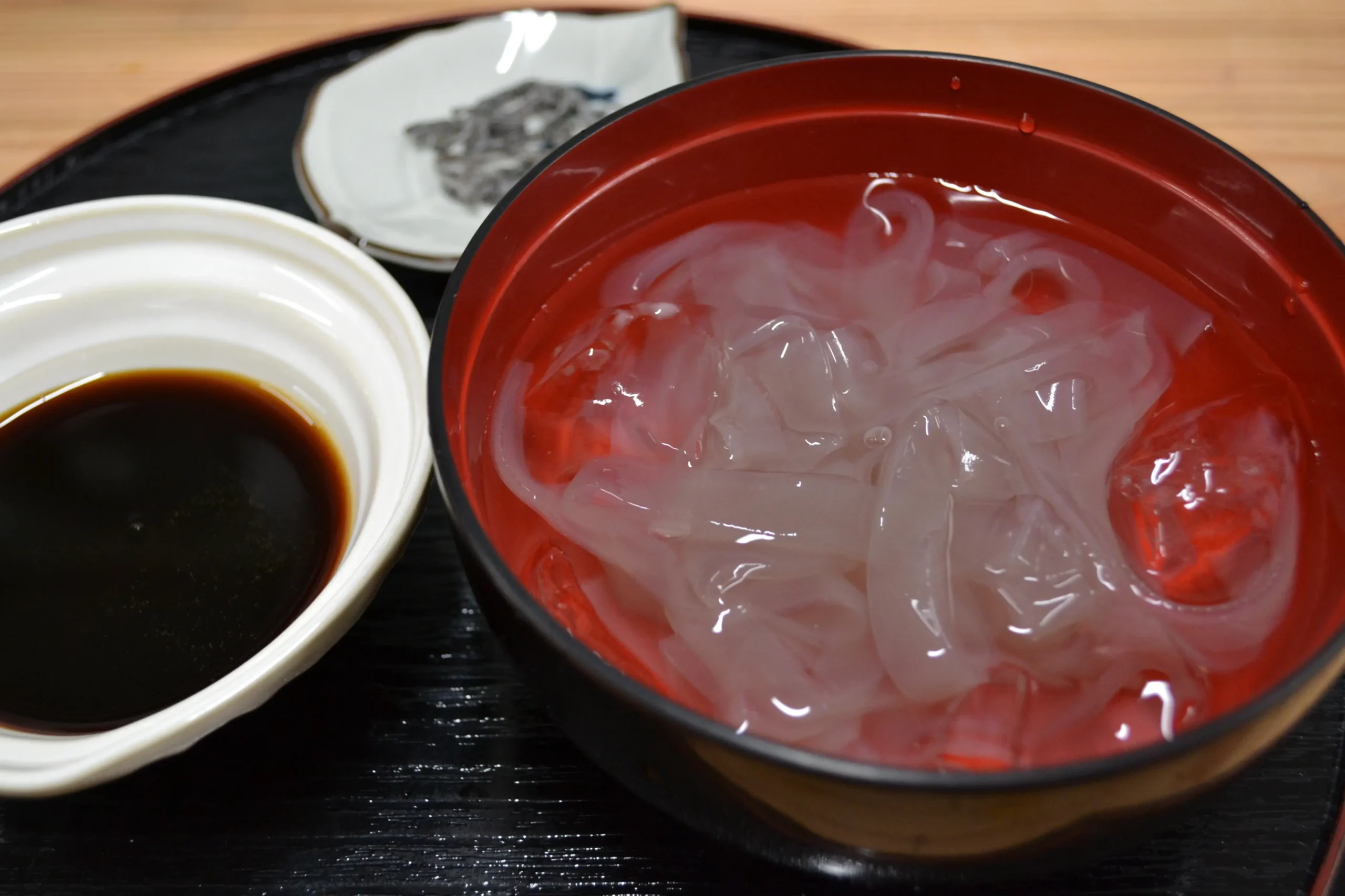 葛と鯖寿しの店　まる志んの写真